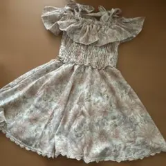 リズリサ　花柄ワンピース