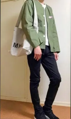 美品 28 ユニクロ ストレッチ スキニーフィット テーパード カラージーンズ