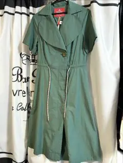 薇薇安 短袖愛心領襯衫洋裝