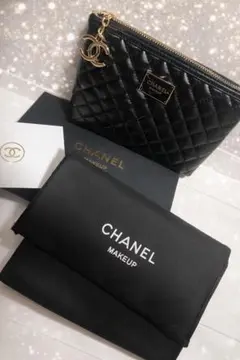 CHANEL ブラック 化粧ポーチ