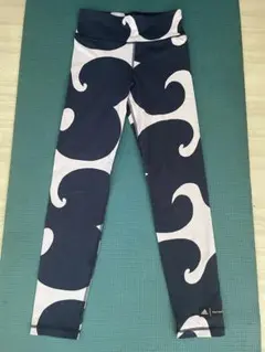 adidas marimekko ヨガウェア 150/ 大人 Sサイズ相当のサムネイル