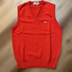 ニットベスト　赤
