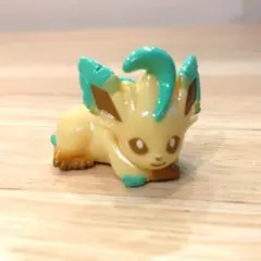 ポケモン びっくら？たまご イーブイフレンズフィギュアコレクション リーフィア