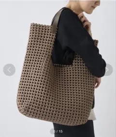 タグ付き新品　ビアズリー リボンメッシュバッグ　定価52,800のサムネイル