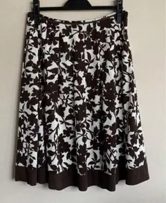 avienne アヴィエンヌ 東京スタイル　花柄スカート ブラウン Lサイズ