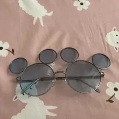 ミッキー型 サングラス 薄いグレー