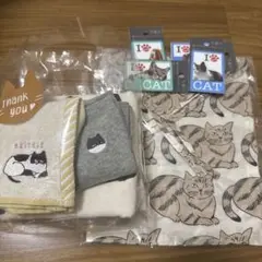 ねこシリーズ　詰め合わせ　トートバッグ、靴下、ハンカチ、ポーチ