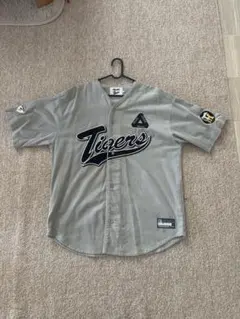 PALACE 阪神タイガース　ユニフォーム　ベースボールシャツ Mサイズ 2026年最新】PALACE タイプ：選手 野球 応援グッズ ユニフォームの人気