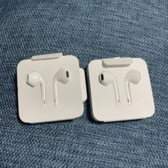 Apple iPhone ライトニング イヤフォン　純正　有線　新品未使用　2点