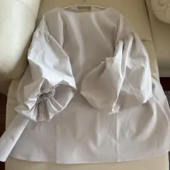 【coca】⭐︎新品タグ付きバルーンスリーブAラインブラウス♡