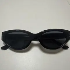 SHEIN キャットアイサングラス