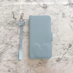 01★iPhone8プラス　ミッキーエンボス 水色手帳型ケース ストラップ付き