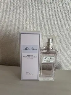 Miss Dior ローズ&ローズ ヘアミスト