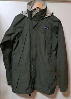 patagonia ストームジャケットフード収納 カーキ　GORE-TEX