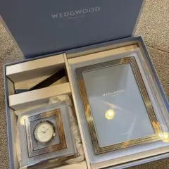 新品未使用 WEDGWOOD フォトフレーム 時計 セットのサムネイル