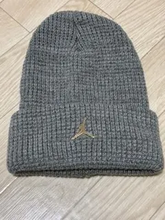 新品☆大人気ゴールドメタル☆NIKE JORDAN ナイキ ジョーダン ビーニー