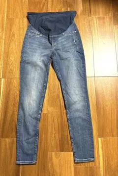 【美品】H&M MAMA マタニティ　スーパースキニージーンズ
