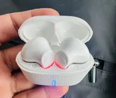 ホワイト ワイヤレスイヤホン タッチ操作