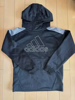 アディダス⭐︎フードパーカー（裏起毛）⭐︎ジュニア⭐︎160サイズ