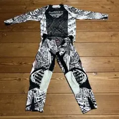 Item thumbnail for item f4a6b79e-fb8c-4d7d-ae64-7d2a5dbe79b1