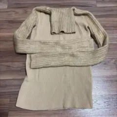 IRENE リブタートルネック ニット ベージュのサムネイル