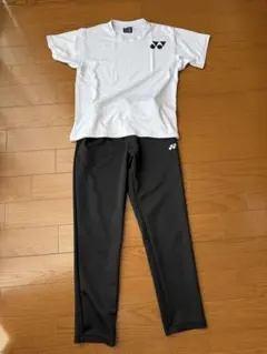 YONEX ヨネックス Tシャツ パンツ セット　ホワイト　ブラックのサムネイル