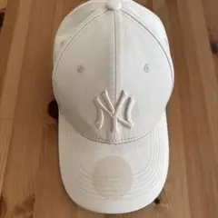 New Era ニューヨーク・ヤンキース ベージュキャップ