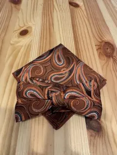 オレンジ　ペイズリー 蝶ネクタイ ポケットチーフ