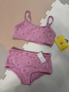 ⭐️新品　タグ付き⭐️ピンク 花柄 セパレート水着 110 UVカット50+