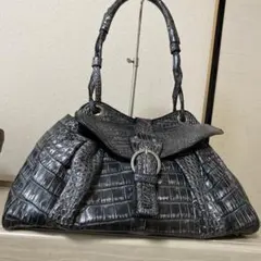 クロコダイル風ハンドバッグ 黒からグレー