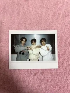 treasure シーグリ　ポラロイド　ジョンファン　ドヨン　ジュンギュ