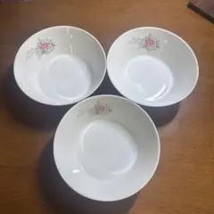 【匿名配送】【極美品】ピーターラビット 陶器ボウル3個のサムネイル