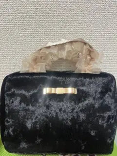 Item thumbnail for item d16fb341-ca0d-40de-b88b-70752cd15102