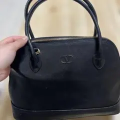 ヴァレンティノ　 valentino garavani バッグ archiveのサムネイル
