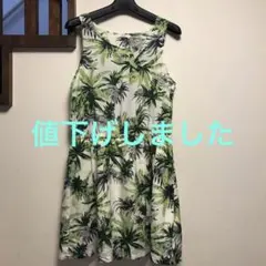 リップスターノースリーブワンピースＭのサムネイル