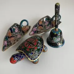 Item thumbnail for item ab2d44d6-7450-40e6-b2ca-e734beebcaac