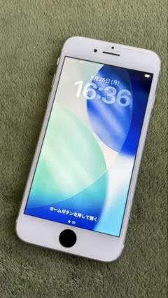 美品⭐︎iPhone SE2 128GB