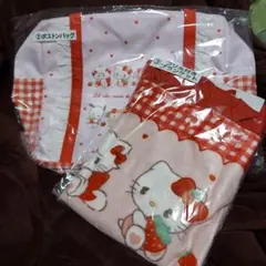 mikko サンリオ当りくじ　②ボストンバッグ　③フリル付きブランケットセット
