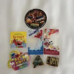 USJピンバッジ　シール　フォトカードのサムネイル
