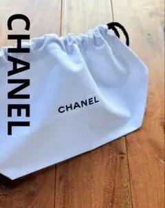 CHANEL 巾着ポーチ　バッグインポーチ
