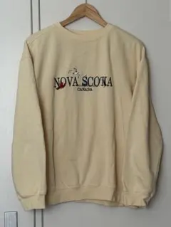 刺繍トレーナー