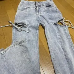サイドカットアウト デニムパンツ ライトブルー リボン