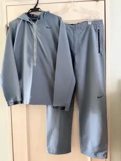 Nike トレーニングウェア 上下セット グレー MLサイズ　セットアップ