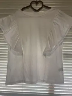 GU フリル付きホワイトTシャツ XL