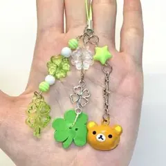クローバー チャーム