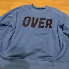 青色 OVER スウェットトレーナー　ディニテコリエというブランドです。