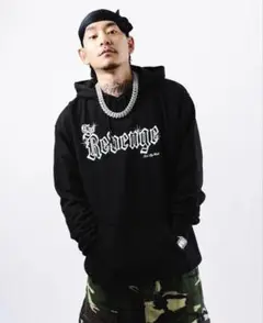 badhop パーカー