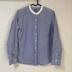 青と白のストライプ 長袖シャツ