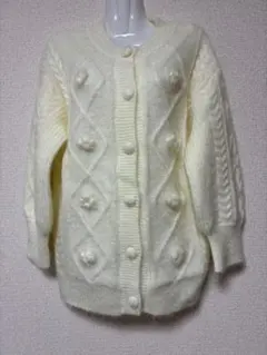 merryjennyクリーム色 ケーブル編み カーディガン