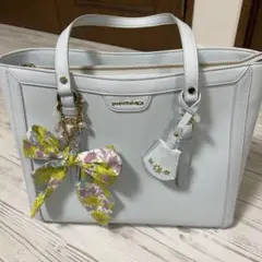 SAMANTHA VEGA ライトブルー トートバッグ 花柄リボンチャーム付き